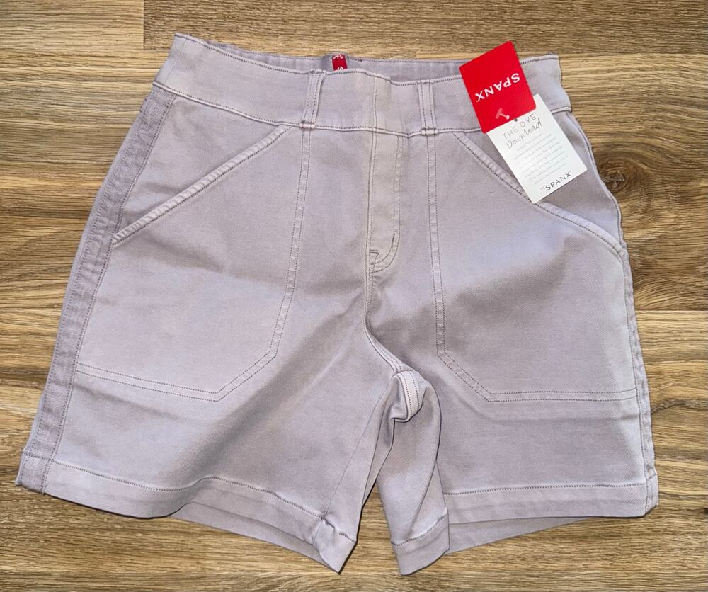 Spanx Stretch Twill Shorts size Light Orchid - size XS - OA